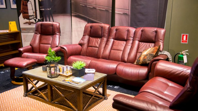 ชุดโซฟาหนังวัวแท้, พักผ่อน