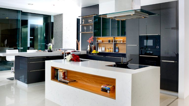 ไอส์แลนด์, ช่องใส่หนังสือ, ของตกแต่ง