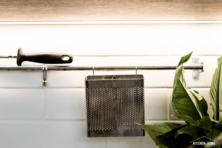 THYME by Skinhead Kitchen ครัวอินดัสเตรียลลอฟต์ของเชฟแบงค์ เจตะสานนท์