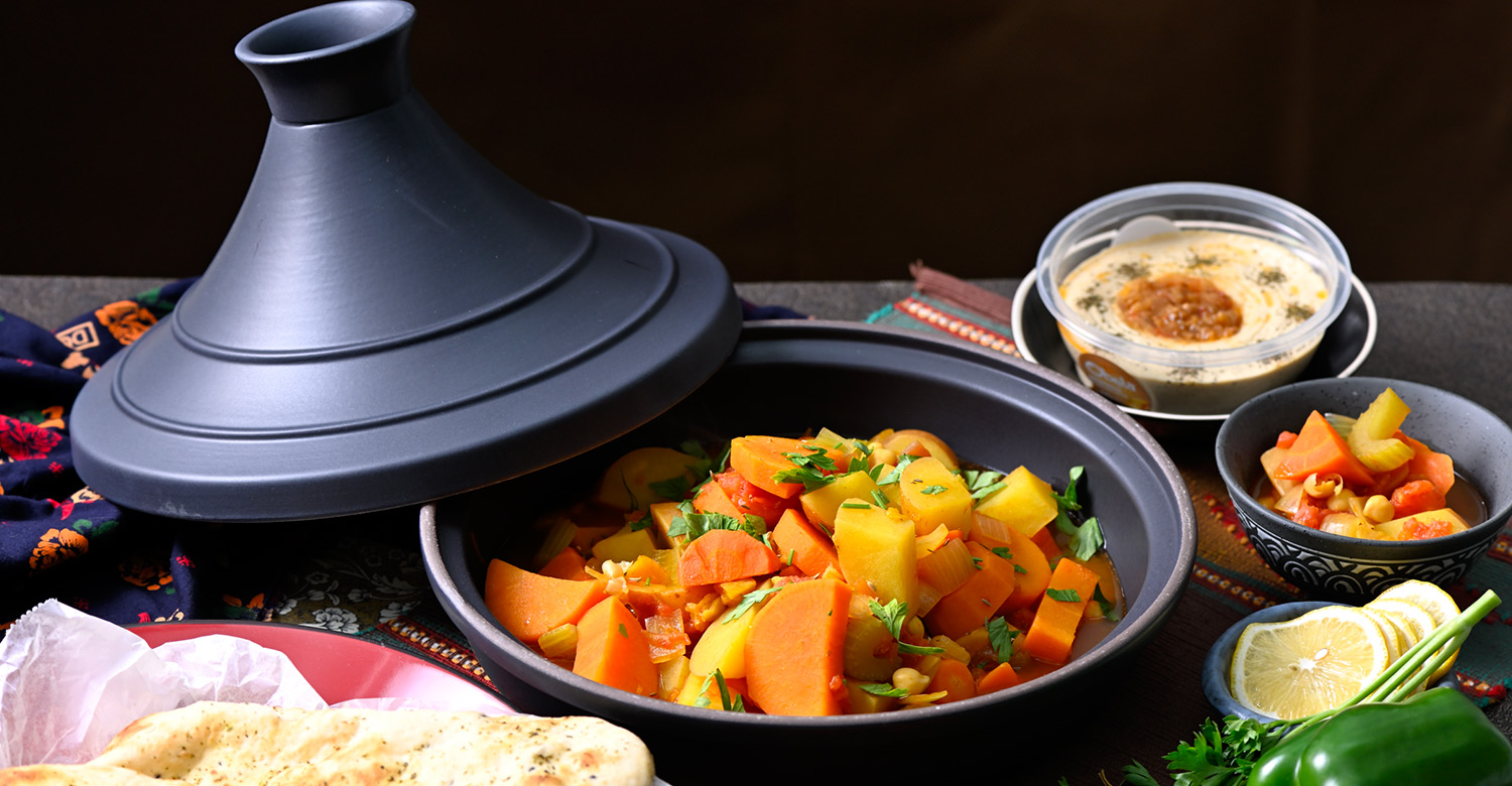 Tagine Pot หม้อทาจีน ภาชนะที่ช่วยให้อาหารไม่สูญเสียความชุ่มชื้น